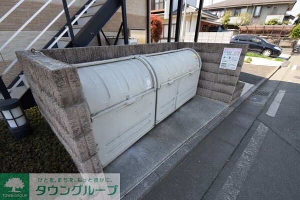 共有部分(敷地内ゴミ置き場)
