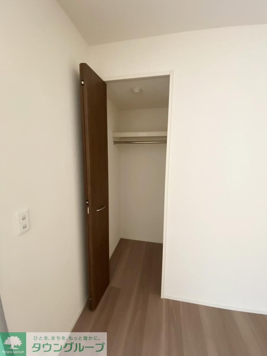 物件内観写真15　(収納)