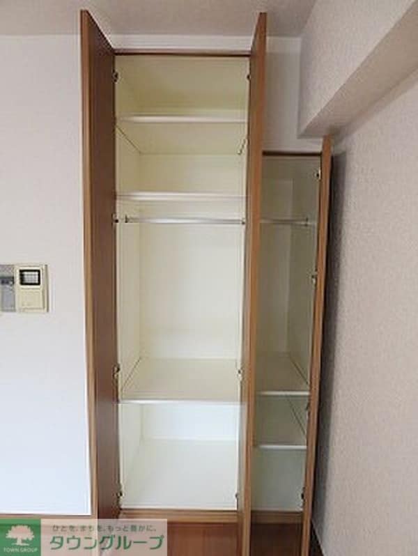 収納(内見の予約先はタウンハウジング中野店になります★)