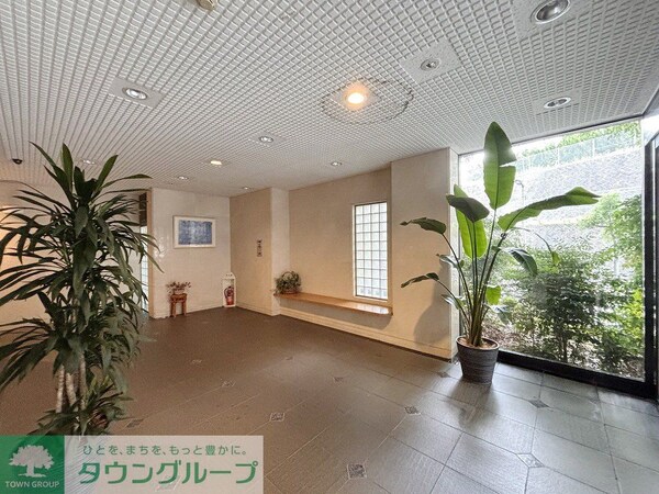 エントランス(エントランス)