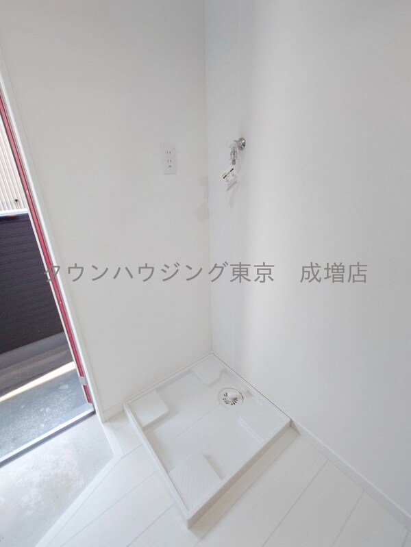 設備(室内洗濯機置場)