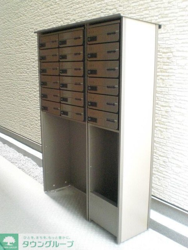 共有部分(投函ポスト有り。)