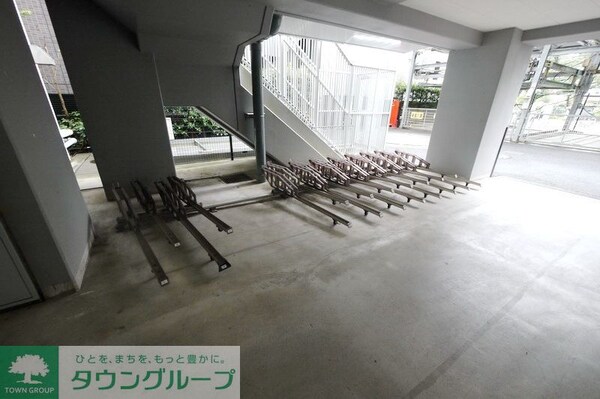 設備(駐車場)