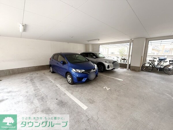 駐車場(駐車場)