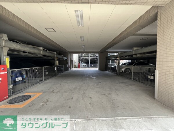 駐車場(駐車場)