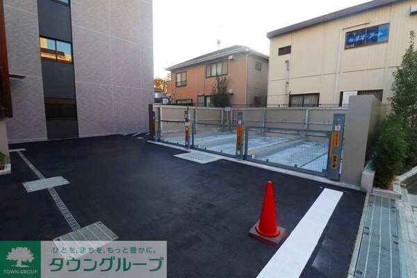 駐車場(駐車場)