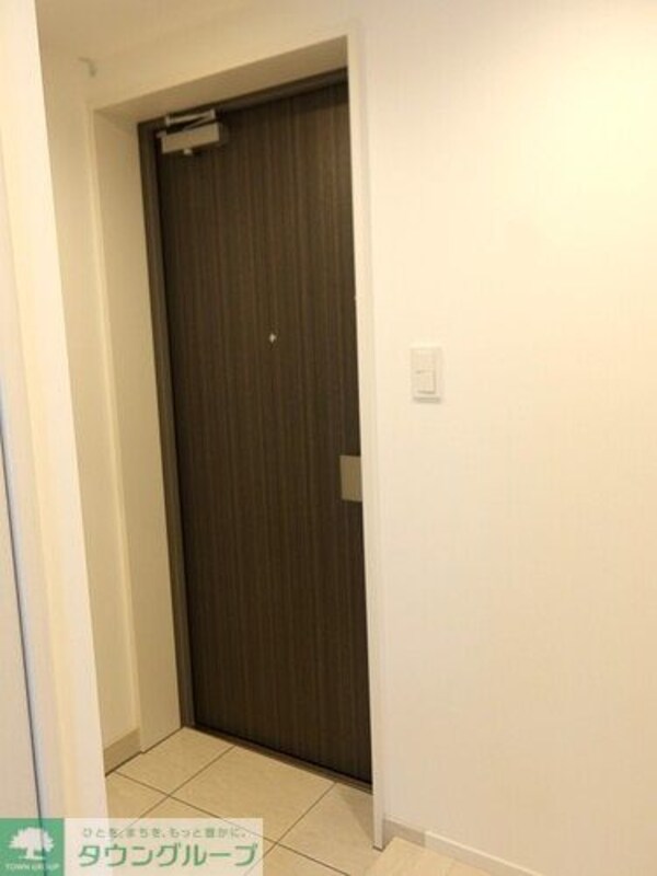 玄関(玄関　※同タイプ別部屋2025年11月新築未入居時撮影)