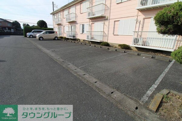 駐車場(駐車場)