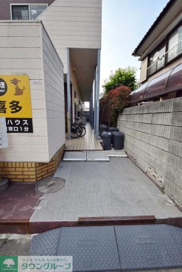 エントランス