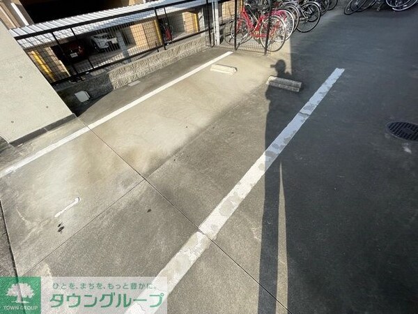 駐車場(駐車場)