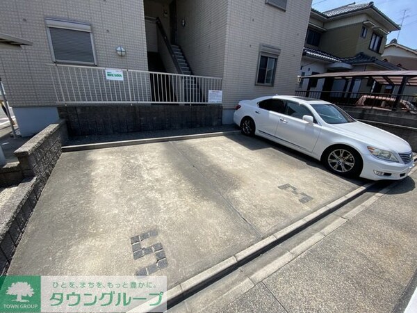 駐車場(駐車場)