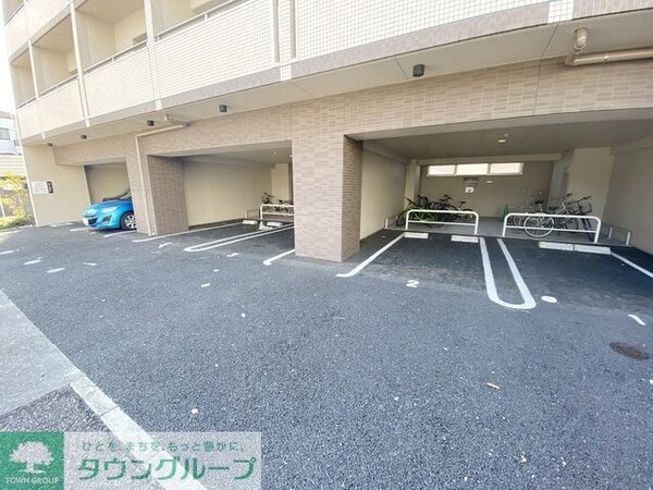 駐車場(駐車場)