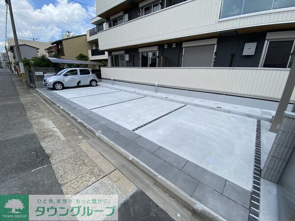 駐車場(駐車場)