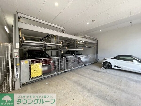 駐車場(駐車場)