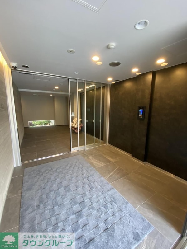 ロビー(バルコニー)