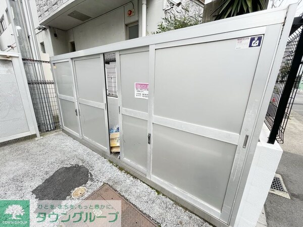 共有部分(ゴミ置き場)