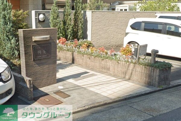 エントランス(庭)