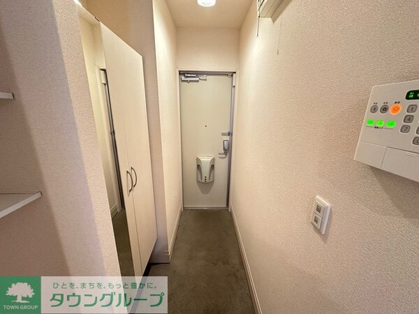 玄関(設備)