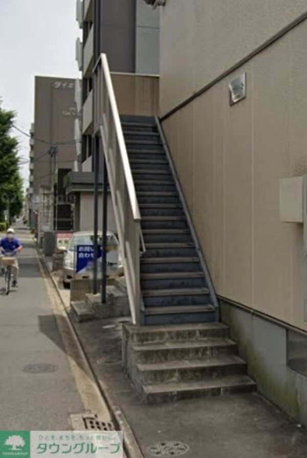 エントランス(バルコニー)