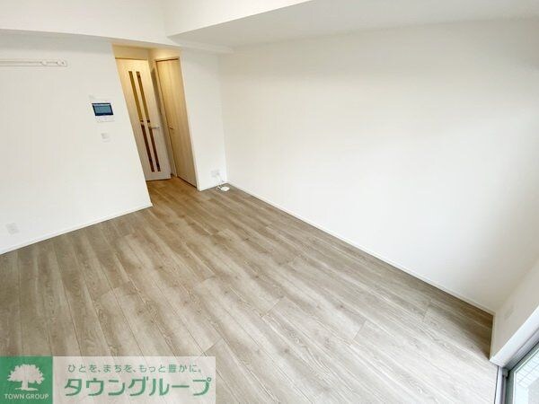 寝室(リ)