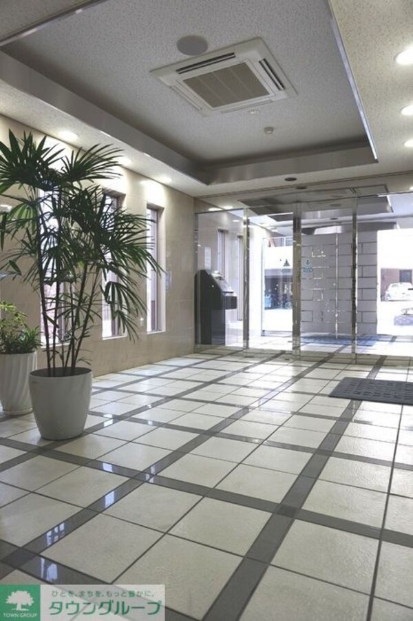 エントランス(エントランス)