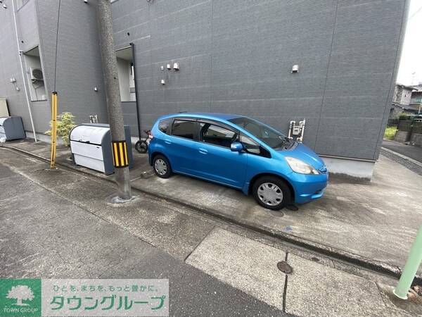 駐車場(駐車場)