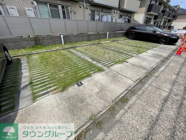 駐車場(庭)