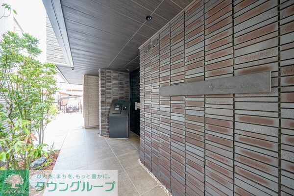 エントランス(庭)