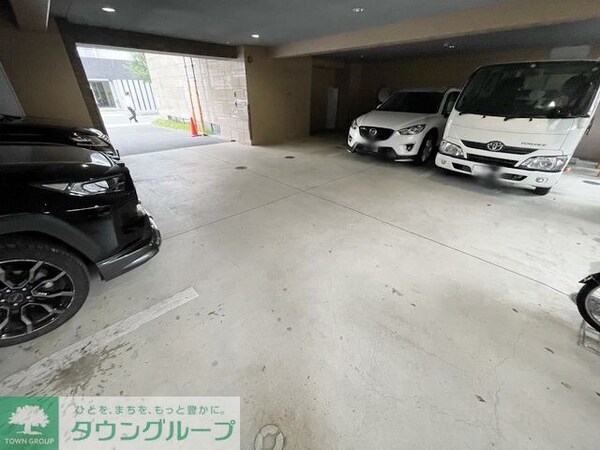 駐車場(駐車場)