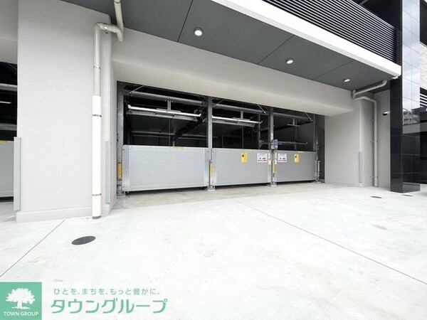 駐車場(エントランス)