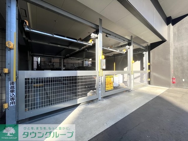 駐車場(駐車場)