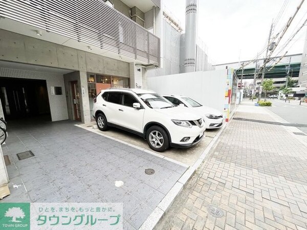 駐車場(駐車場)
