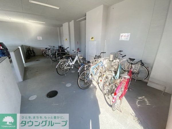 駐車場(駐車場)