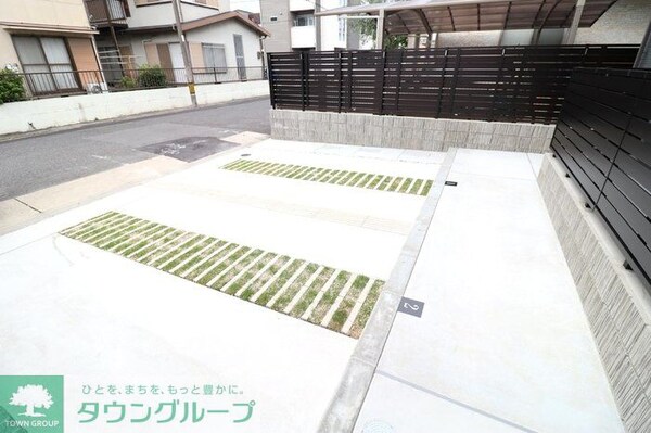 駐車場(駐車場)