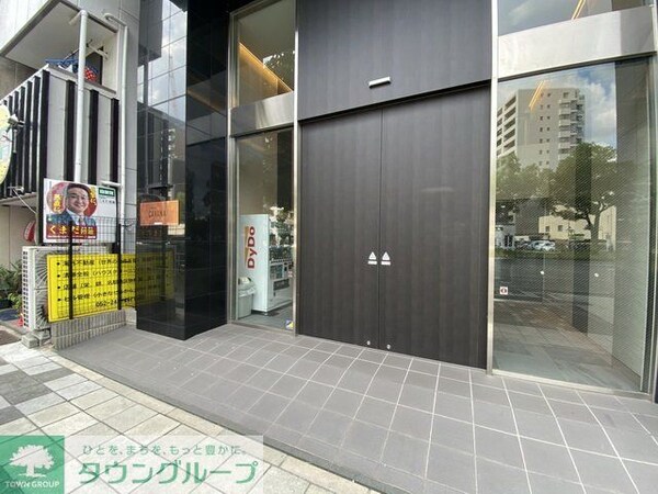 エントランス(エントランス)