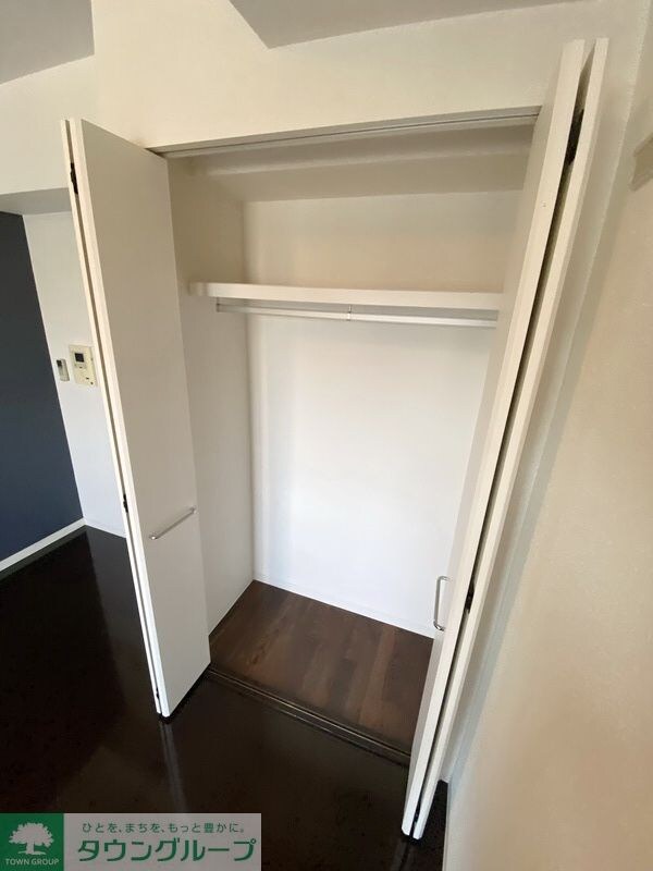 物件内観写真8　(収納)