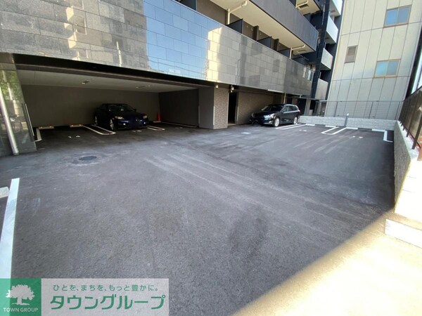 駐車場(駐車場)