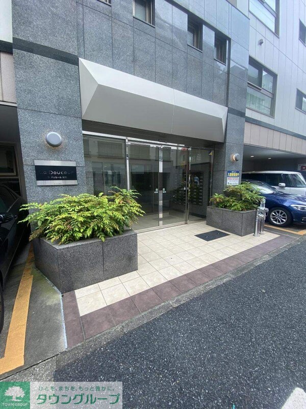 エントランス(エントランス)