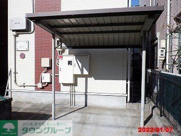 その他(屋根付き駐輪場)