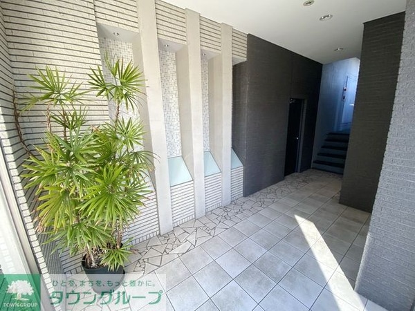 エントランス(エントランス)