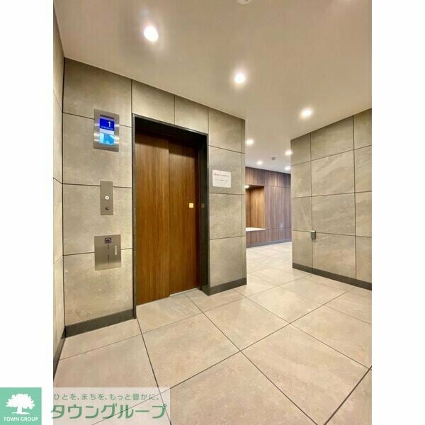 設備(エレベーター１基)