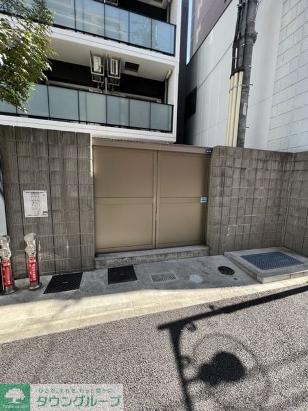 エントランス(エントランス)