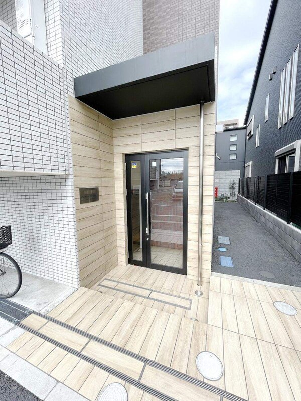 エントランス(エントランス)