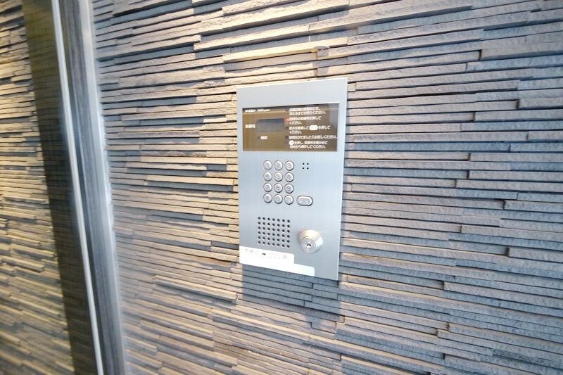 物件内観写真16　(エントランス)