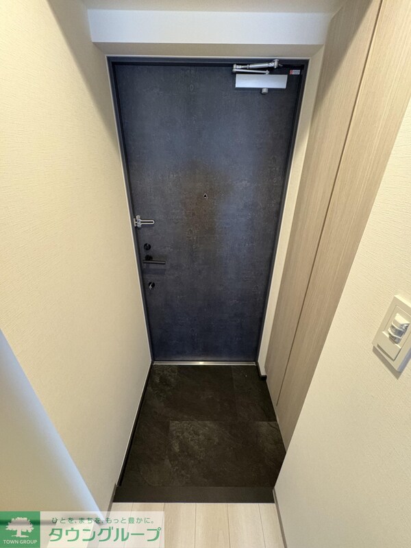 玄関(リビング/居室)