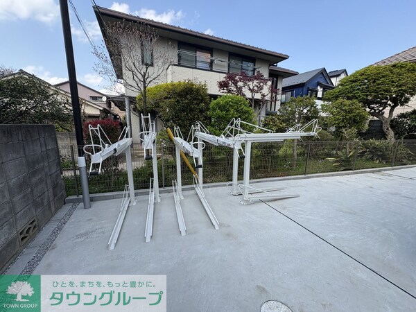 駐車場(駐車場)