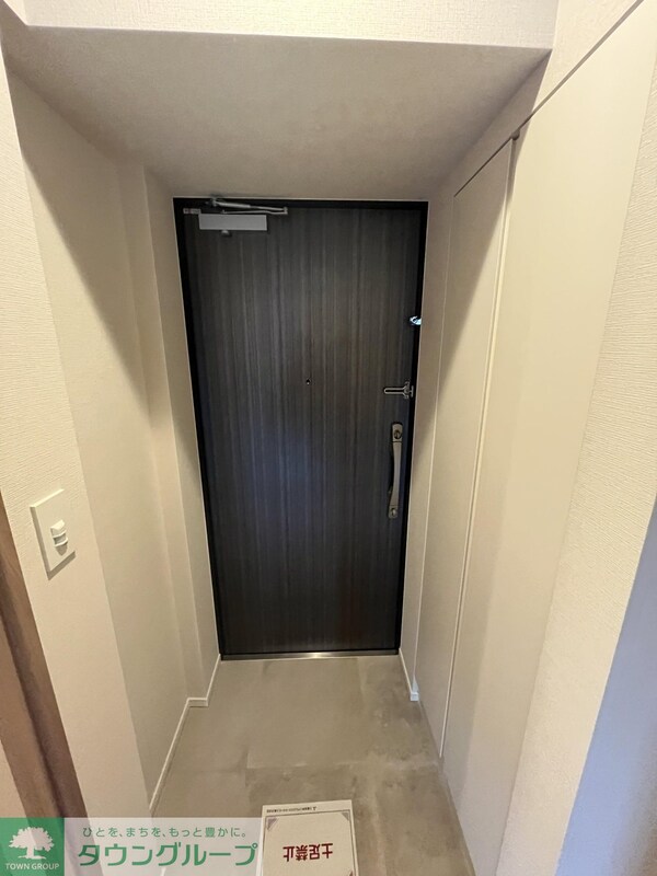 玄関(別部屋参照)