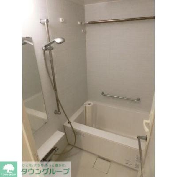 バス／シャワールーム等(※写真は同タイプ住戸です。)