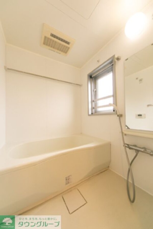 バス／シャワールーム等(※写真は同タイプ住戸です。)