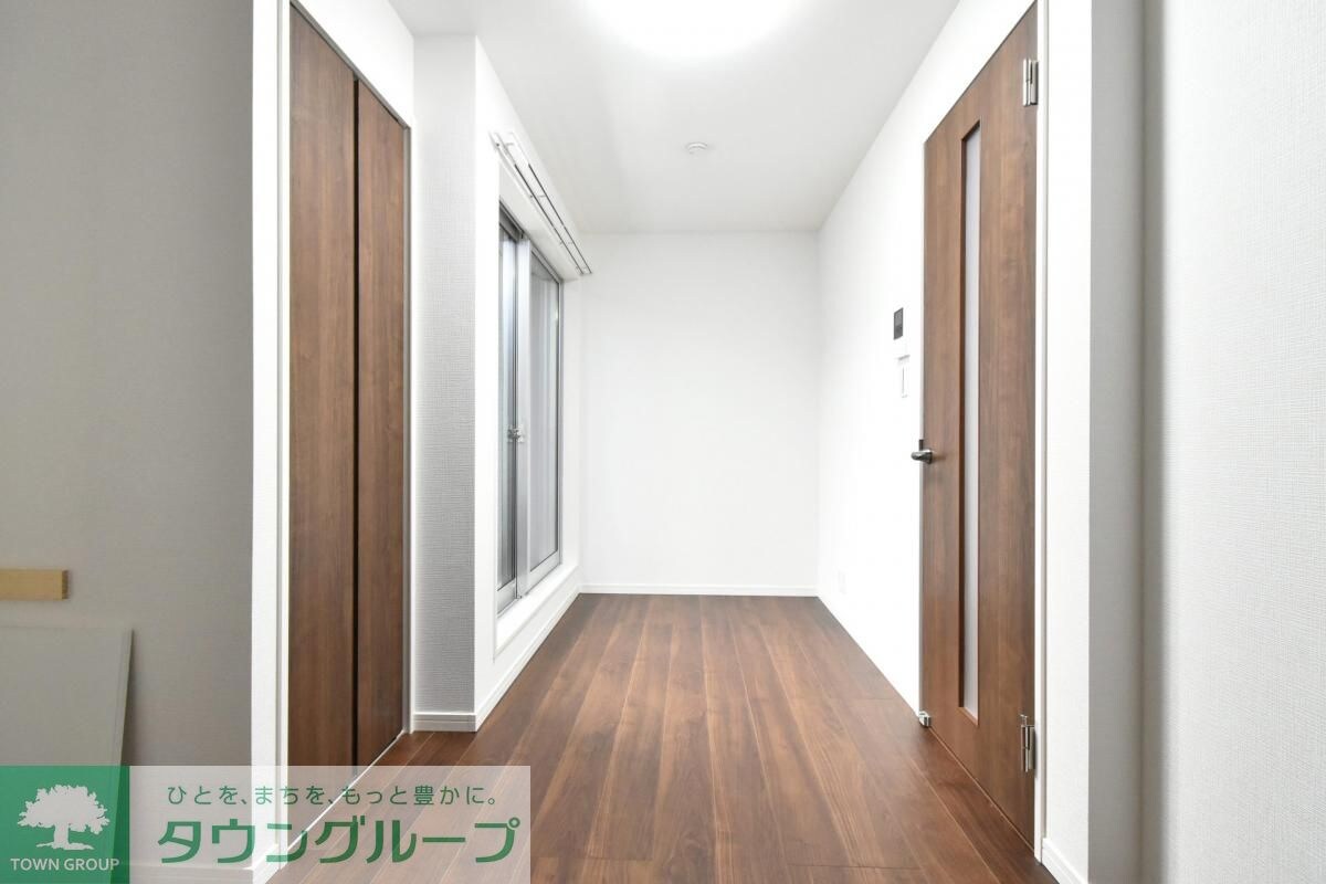 物件内観写真15　(リビング/居室)